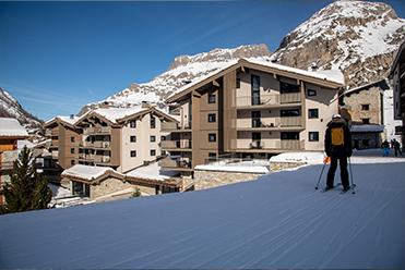 Chalets izia établissement ski-in ski-out à Val d'Isère